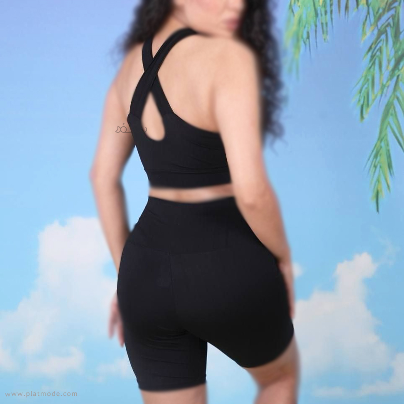 ست نیم تنه و شلوارک ورزشی زنانه